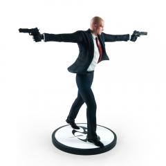 Agent 47 Statue