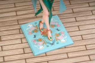 Yang Yuhan 1/10 Scale Statue (Dream Weaving Ver.)
