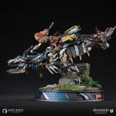 Aloy on Clawstrider 1:9 Scale Statue