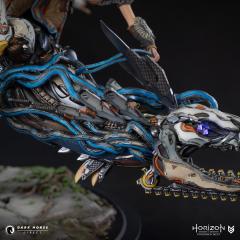 Aloy on Clawstrider 1:9 Scale Statue