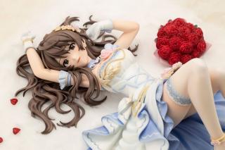 Kaori Sakuramori 1/7 Scale Statue