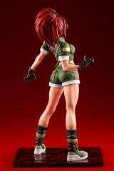 Orochi Leona Bishoujo Statue (exclusive)