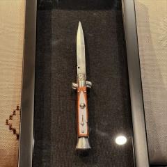 Ellie's Switchblade Prop Replica