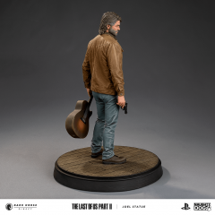 Joel 14.25" Statue