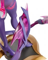 Evelynn Unlocked 9.7" Statue
