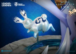 Lux 16.54" Statue