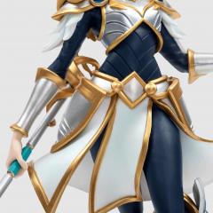 Lux Unlocked 10" Statue
