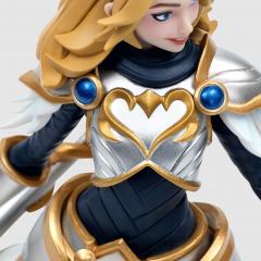 Lux Unlocked 10" Statue