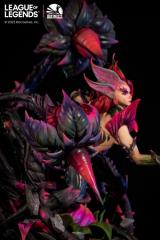 Rise of the Thorns Zyra 1/4 Scale Statue