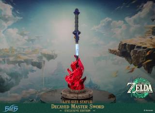 Decayed Master Sword Life-Size Statue (exclusive)