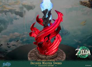 Decayed Master Sword Life-Size Statue (exclusive)
