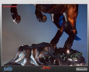 Link on Epona (exclusive)
