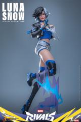 Luna Snow 1/6 Scale Figure