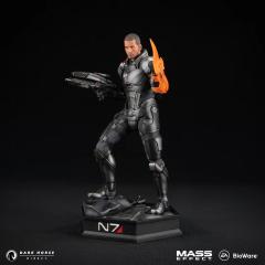 Commander John Shepard 1/6 Scale Statue