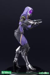 Tali'zorah 9" Statue