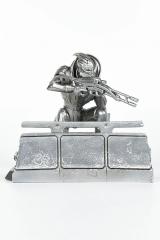 Garrus Vakarian 6" Statue (silver)