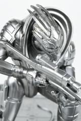 Garrus Vakarian 6" Statue (silver)