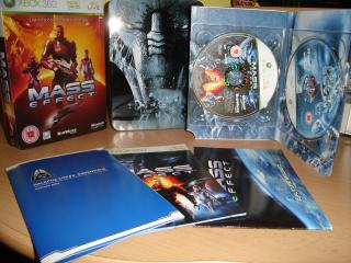Mass Effect Art Book & Fiction Book (exclusive)