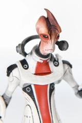 Mordin Solus 8" Statue