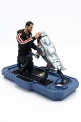 Shepard & Kei-9 Statue