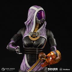 Tali'Zorah 8.5" Statue