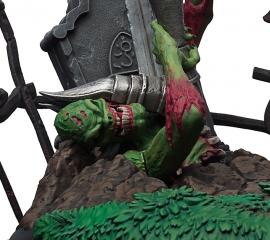 Sir Dan 9.25" Statue