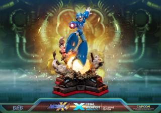 X 17" Statue (Final Weapon / exclusive)