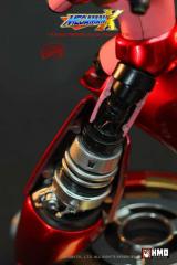 X 1/4 Scale Statue (red)