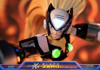 Zero 17" Statue (black / exclusive)