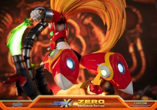 Zero 17" Statue (red / exclusive)
