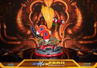 Zero 17" Statue (red)