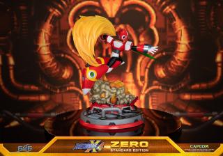 Zero 17" Statue (red)
