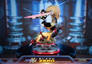 Zero 18.3" Statue (black / definitive)