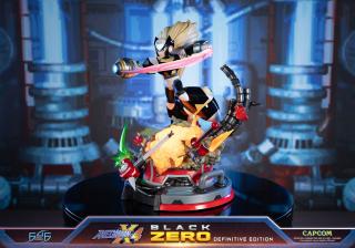 Zero 18.3" Statue (black / definitive)