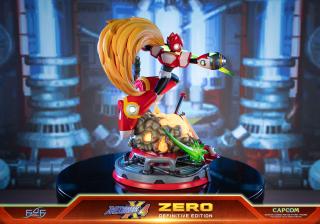 Zero 18.3" Statue (red / definitive)