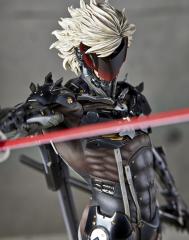 Raiden 1/6 Scale Statue