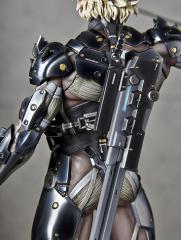 Raiden 1/6 Scale Statue
