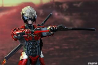 Raiden 1:6 Scale Figure Inferno Armor (exclusive)