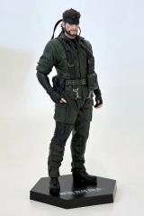 Naked Snake 7.8" Statue