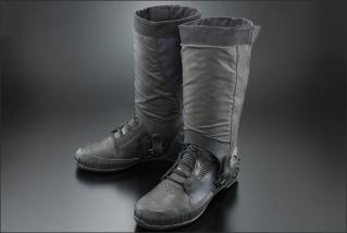 Sneaking Boots