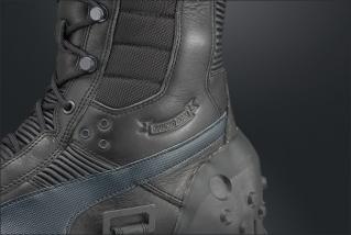 Sneaking Boots