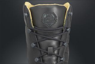 Sneaking Boots