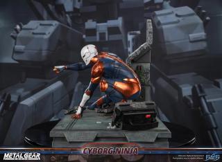 Cyborg Ninja / Gray Fox 16" Statue