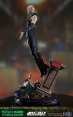 Psycho Mantis Statue (exclusive)