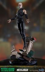 Psycho Mantis Statue (exclusive)
