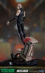 Psycho Mantis Statue (exclusive)