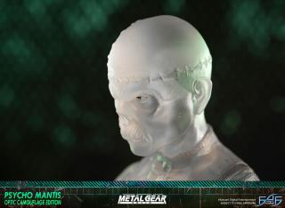 Psycho Mantis Statue (Optic Camouflage)