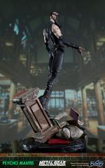 Psycho Mantis Statue