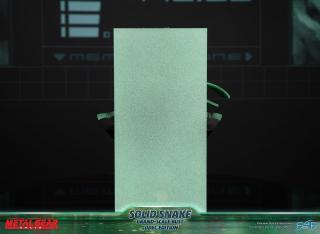 Solid Snake Grand-Scale Bust (codec)