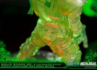 Solid Snake SD (camouflage neon green)
